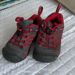 Kids Gray and Red Hiking Shoes